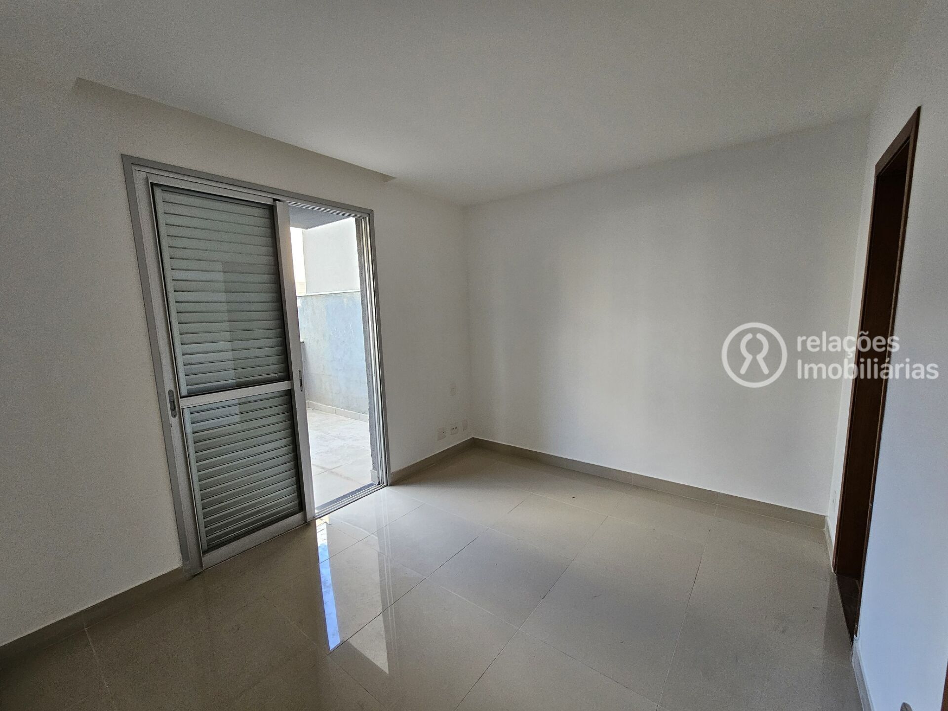 Apartamento à venda com 1 quarto, 73m² - Foto 12