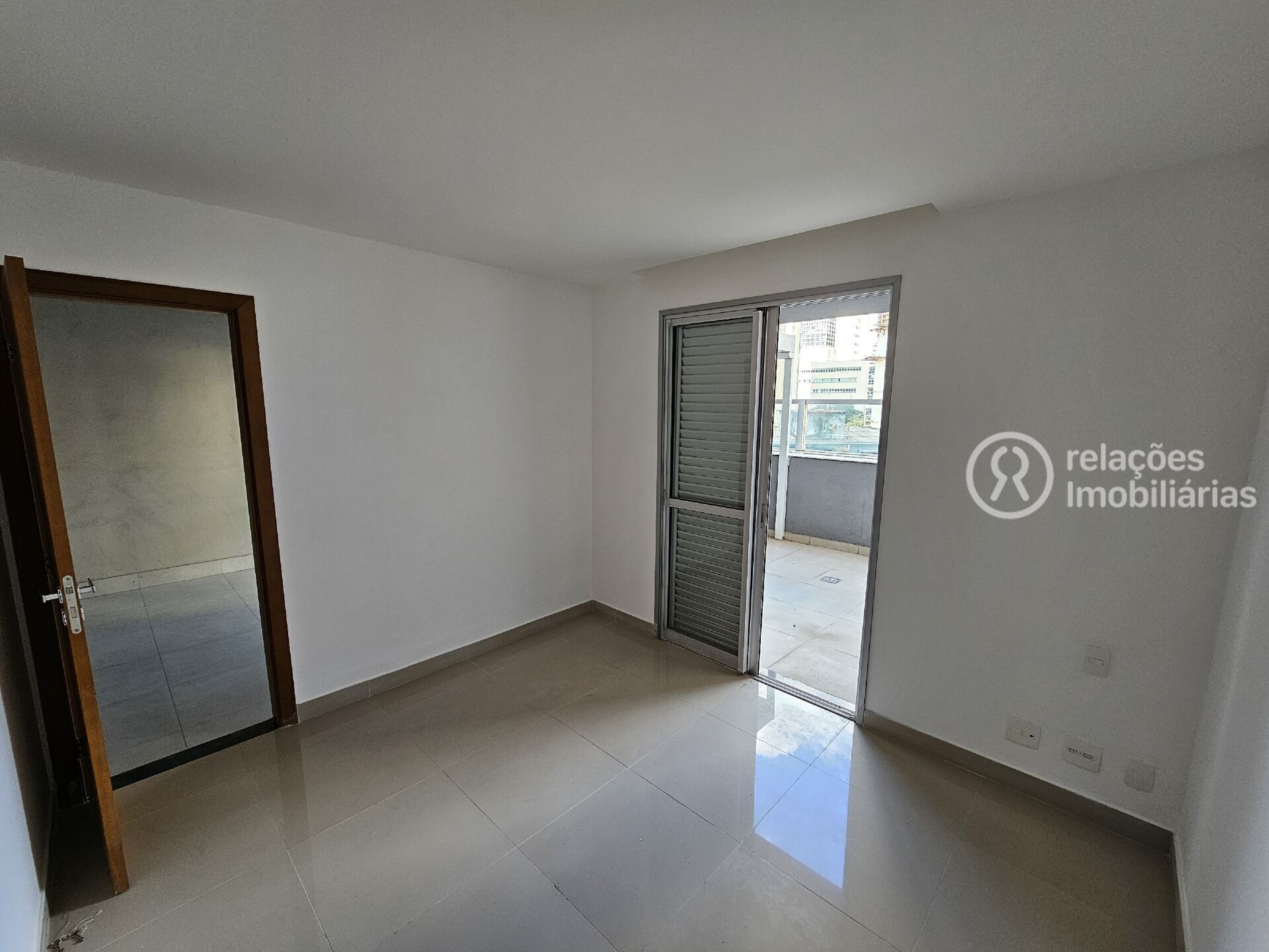 Apartamento à venda com 1 quarto, 73m² - Foto 14