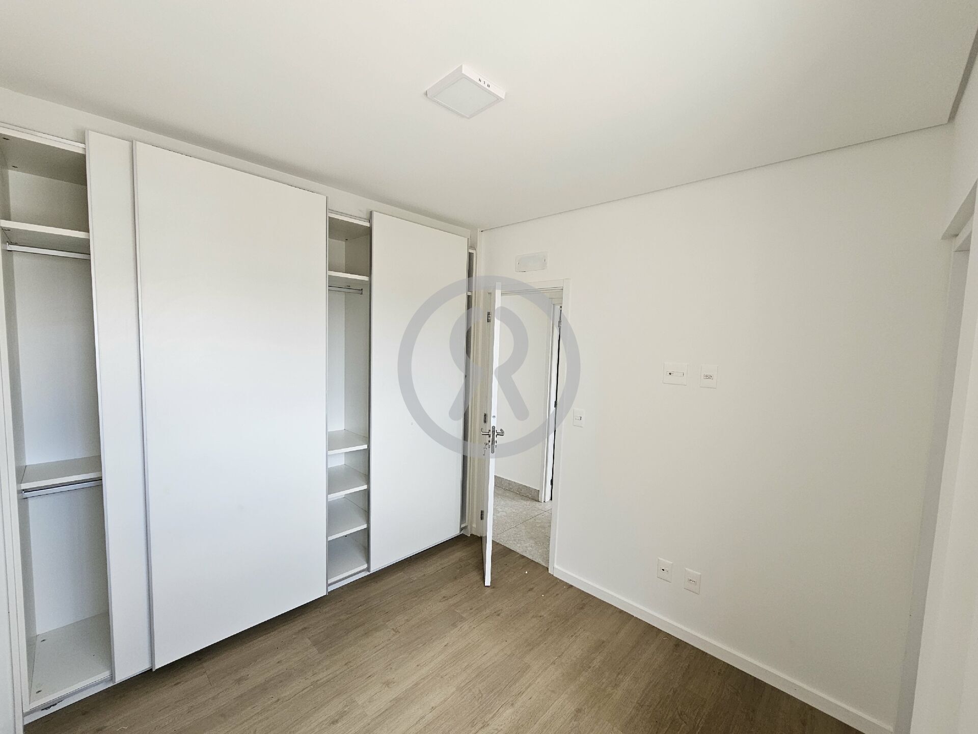 Cobertura para alugar com 2 quartos, 132m² - Foto 25