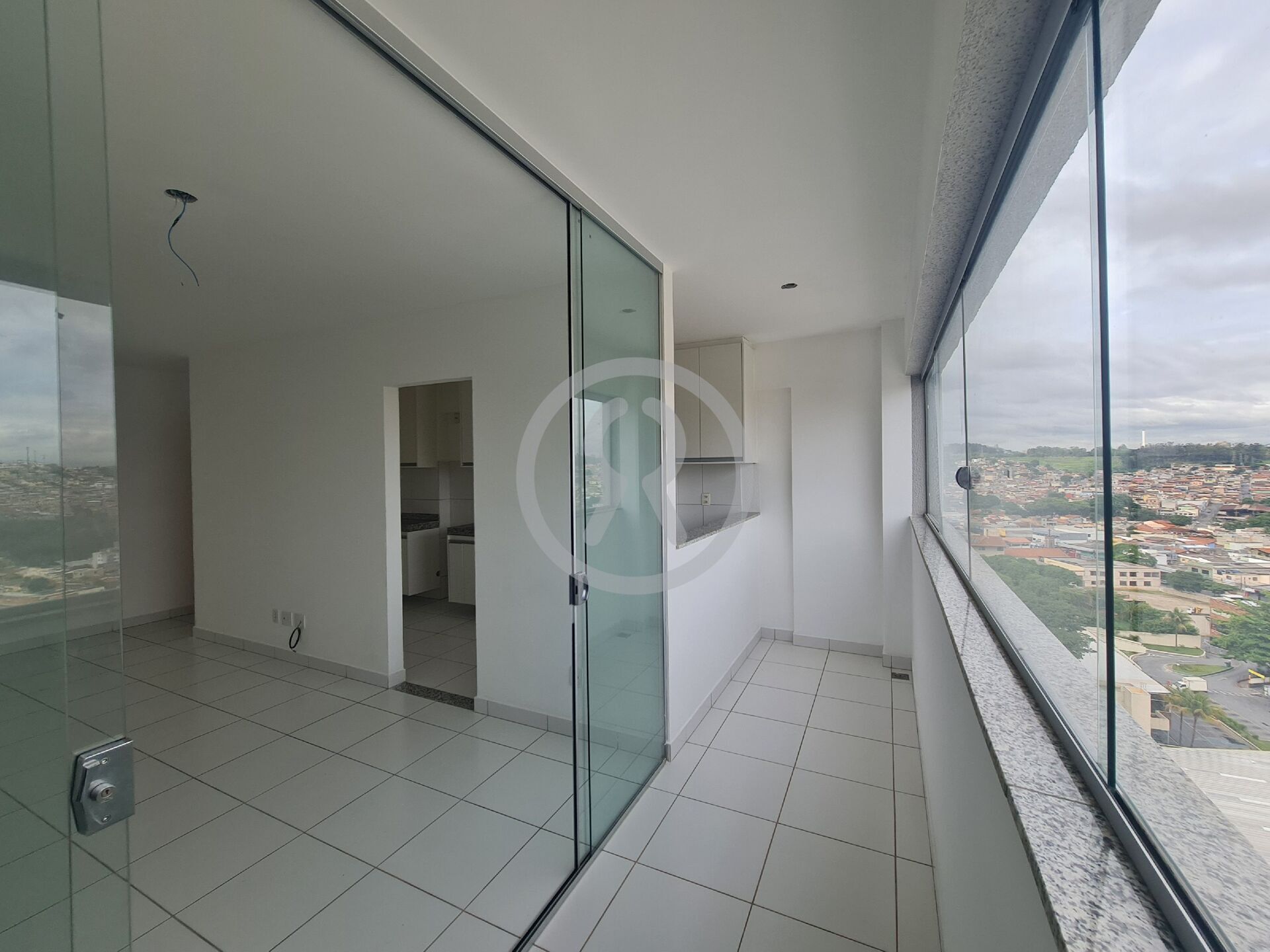 Apartamento para alugar com 3 quartos, 75m² - Foto 6