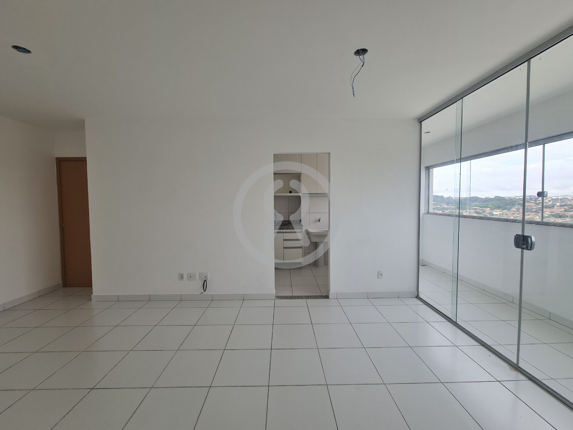 Apartamento para alugar com 3 quartos, 75m² - Foto 4