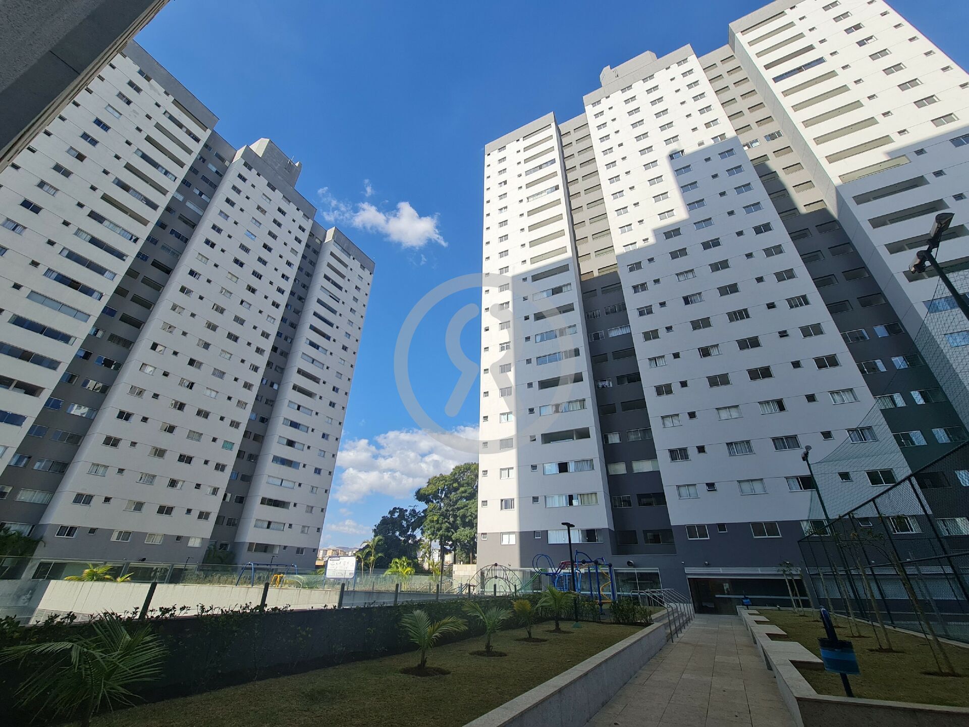 Apartamento para alugar com 3 quartos, 75m² - Foto 33