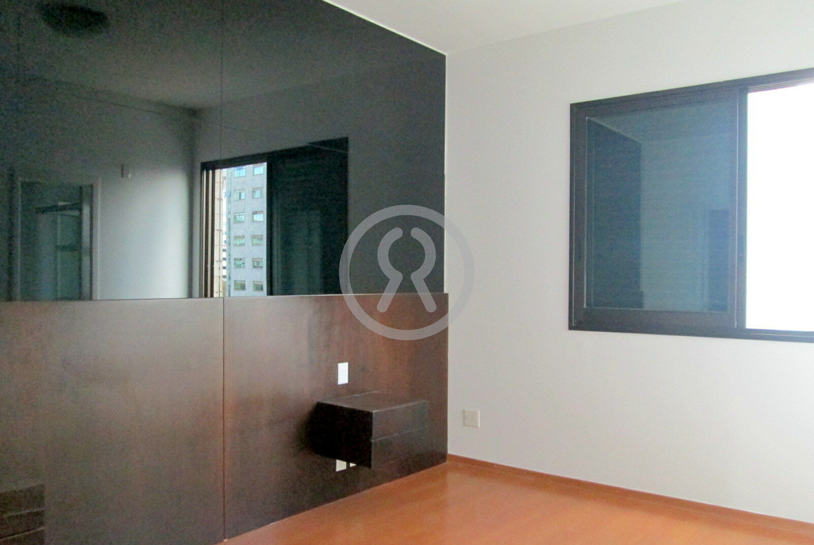 Apartamento à venda com 4 quartos, 205m² - Foto 20