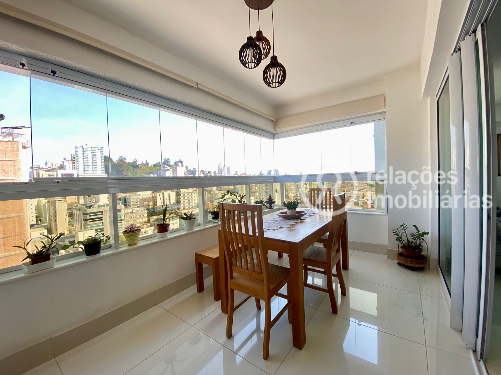 Apartamento para alugar com 4 quartos, 141m² - Foto 6