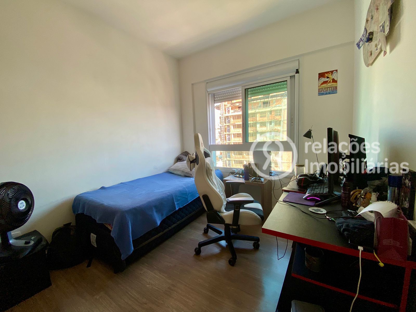 Apartamento para alugar com 4 quartos, 141m² - Foto 23