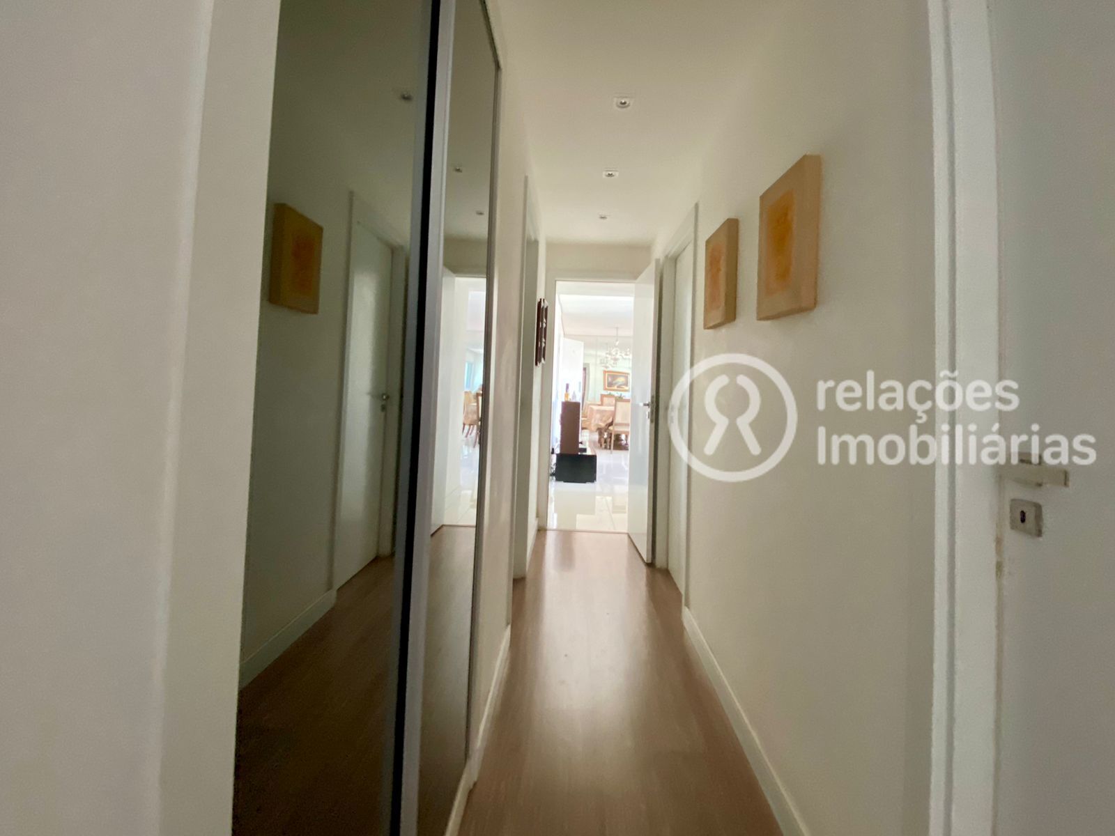 Apartamento para alugar com 4 quartos, 141m² - Foto 10