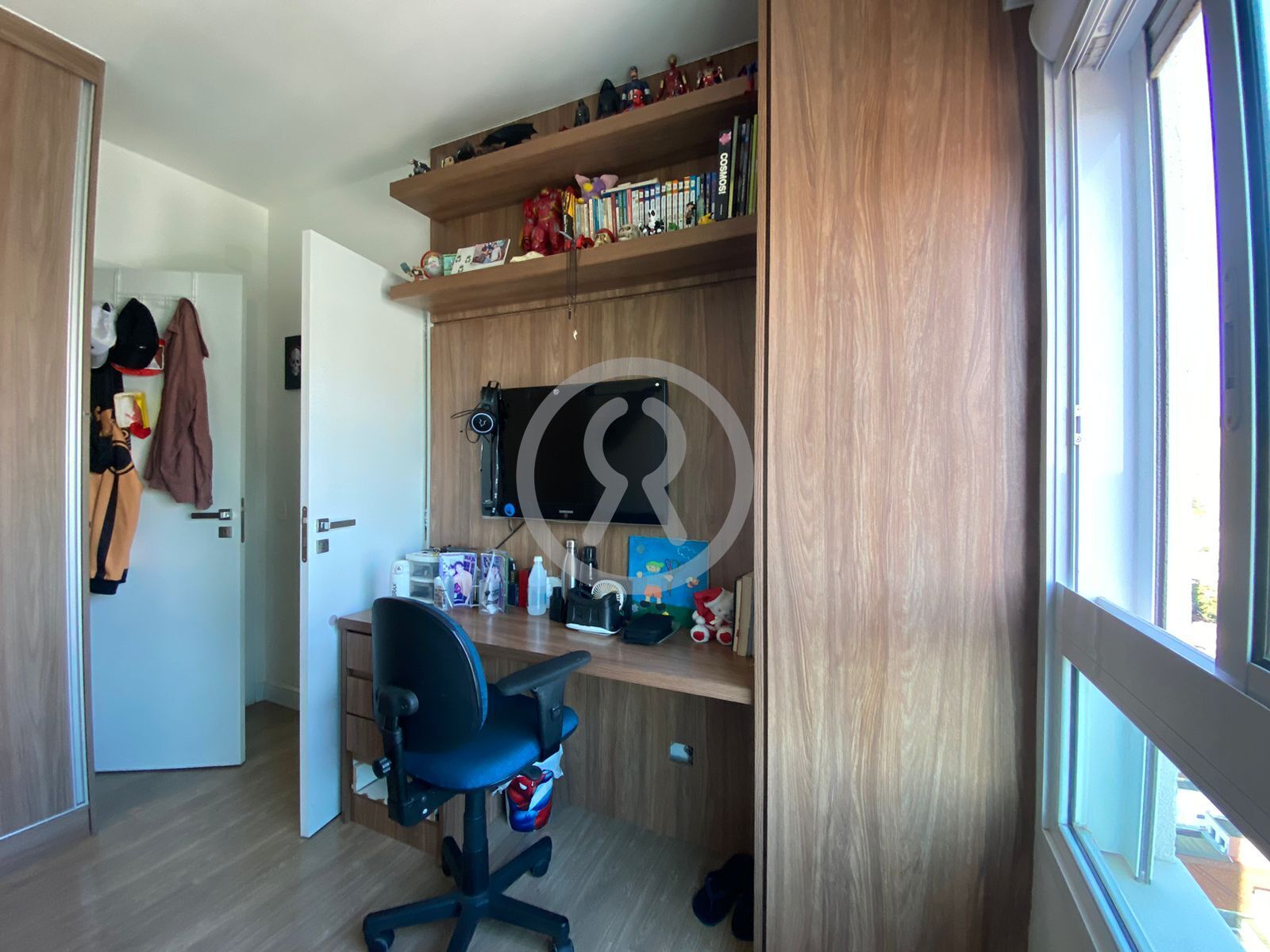 Apartamento para alugar com 4 quartos, 141m² - Foto 15