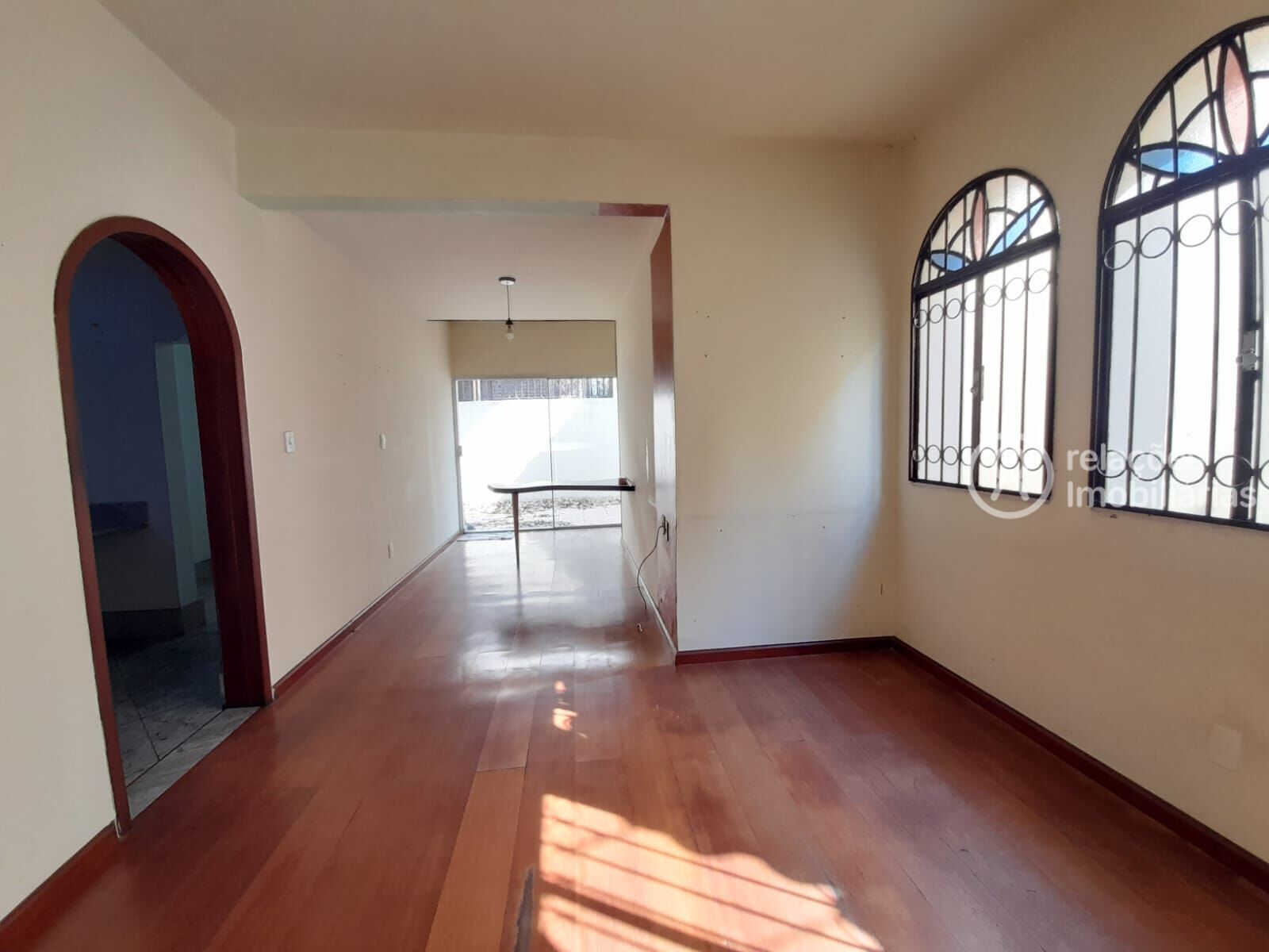 Casa para alugar com 4 quartos, 440m² - Foto 22