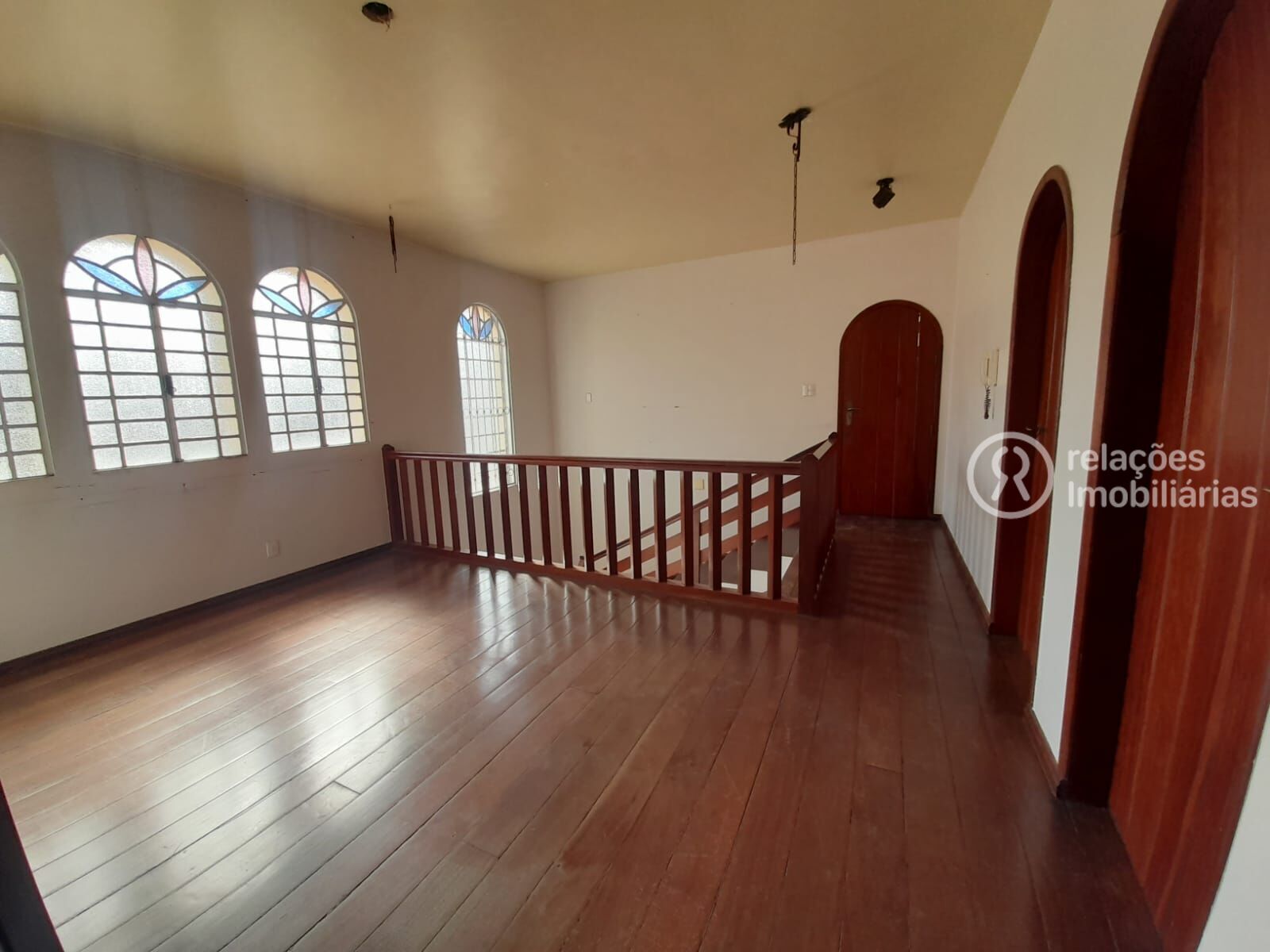 Casa para alugar com 4 quartos, 440m² - Foto 43