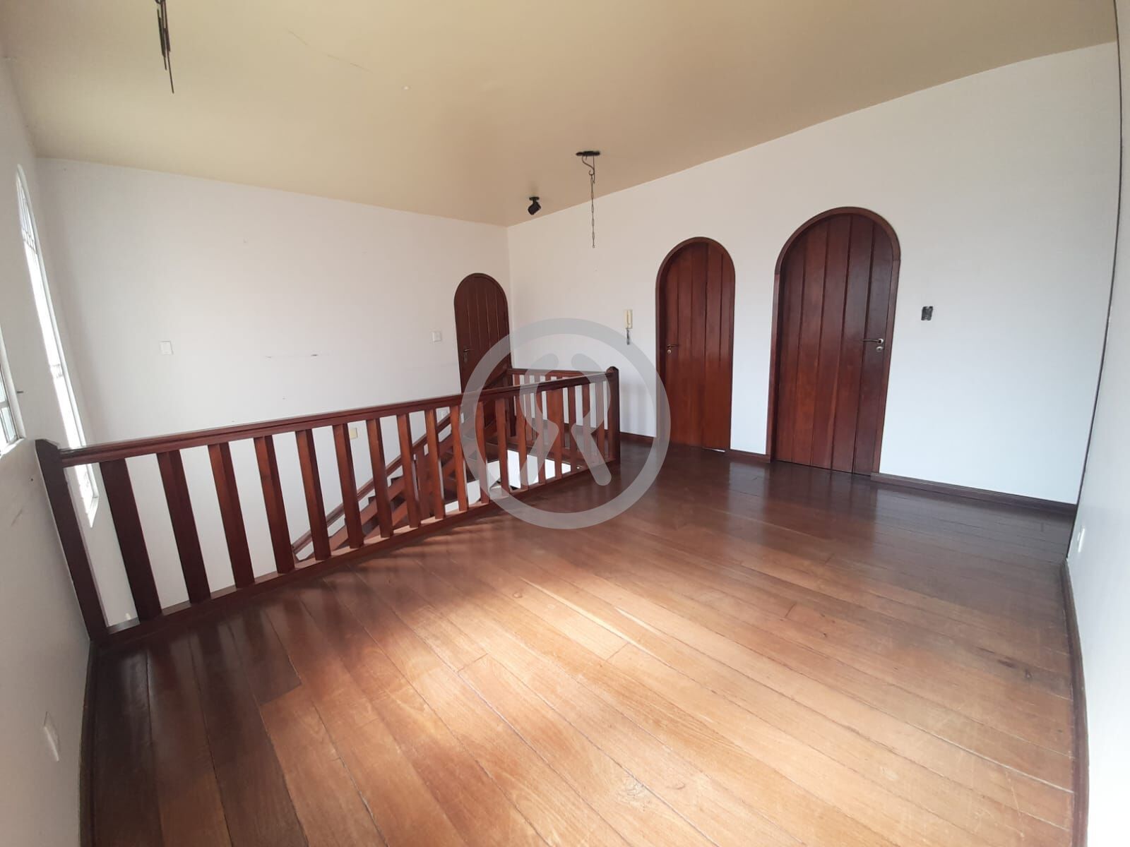 Casa para alugar com 4 quartos, 440m² - Foto 42