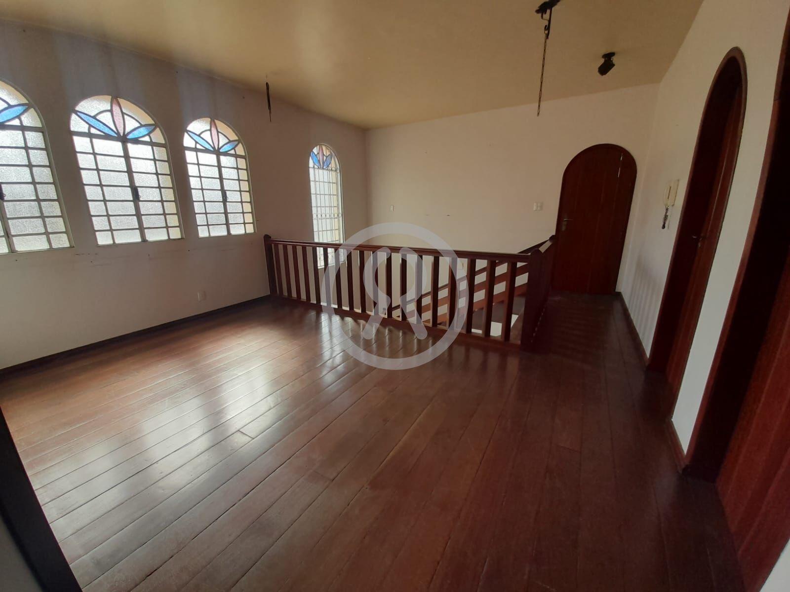 Casa para alugar com 4 quartos, 440m² - Foto 45