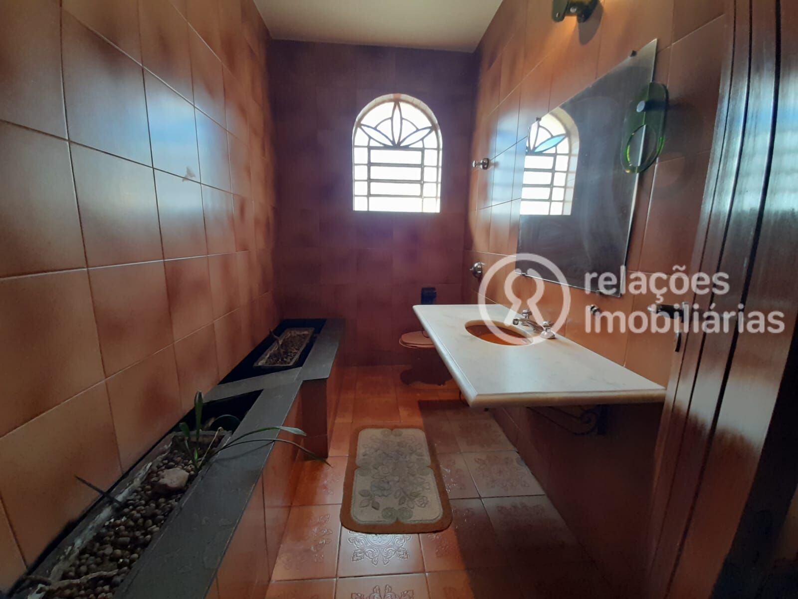 Casa para alugar com 4 quartos, 440m² - Foto 29