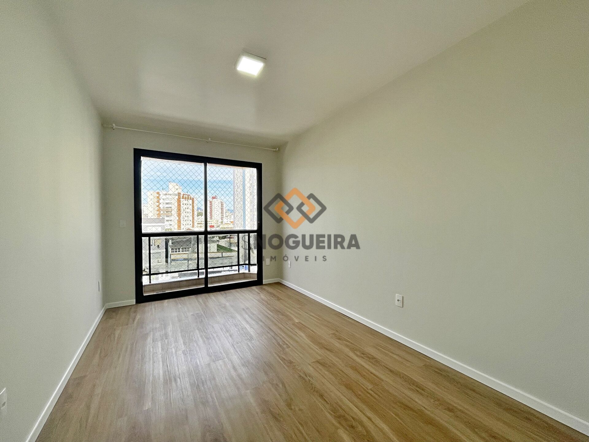 Apartamento para alugar com 3 quartos, 186m² - Foto 17