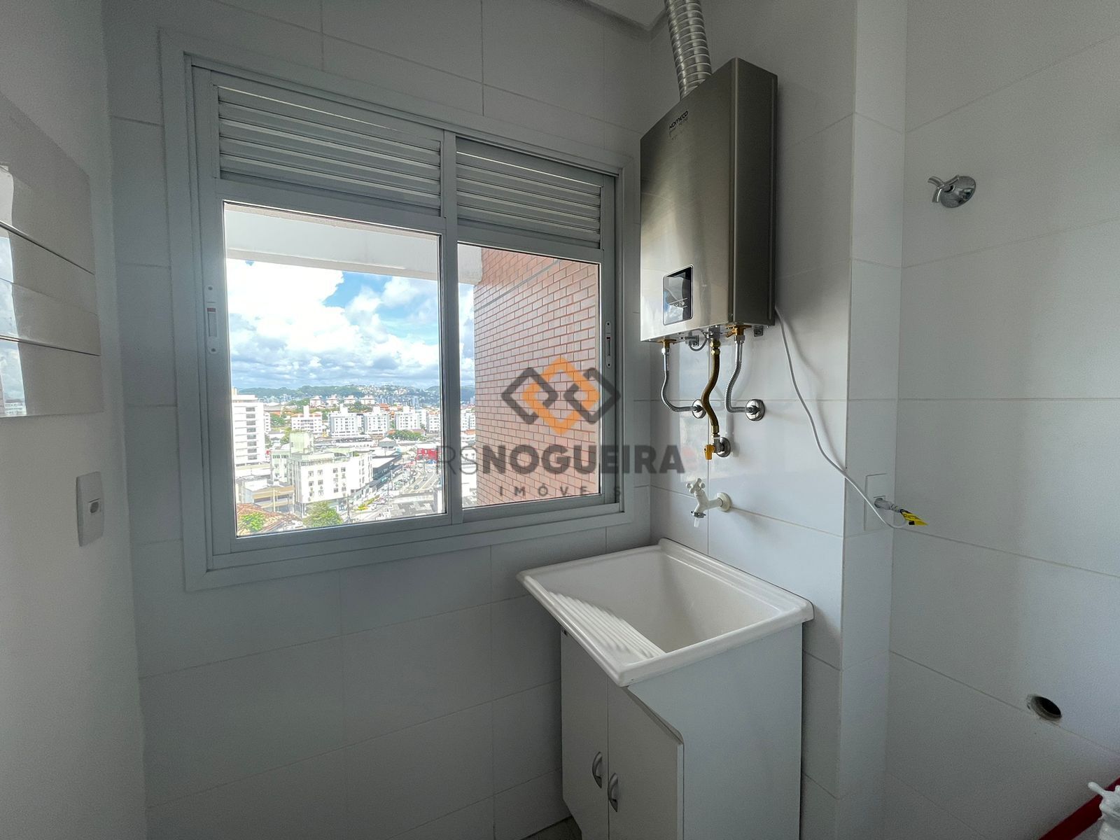 Apartamento para alugar com 3 quartos, 94m² - Foto 10