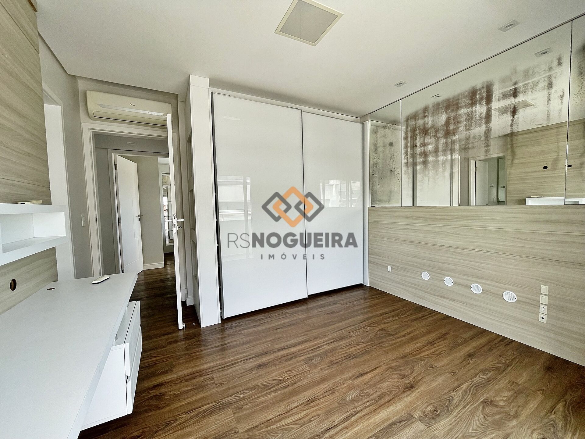 Cobertura para alugar com 3 quartos, 190m² - Foto 32