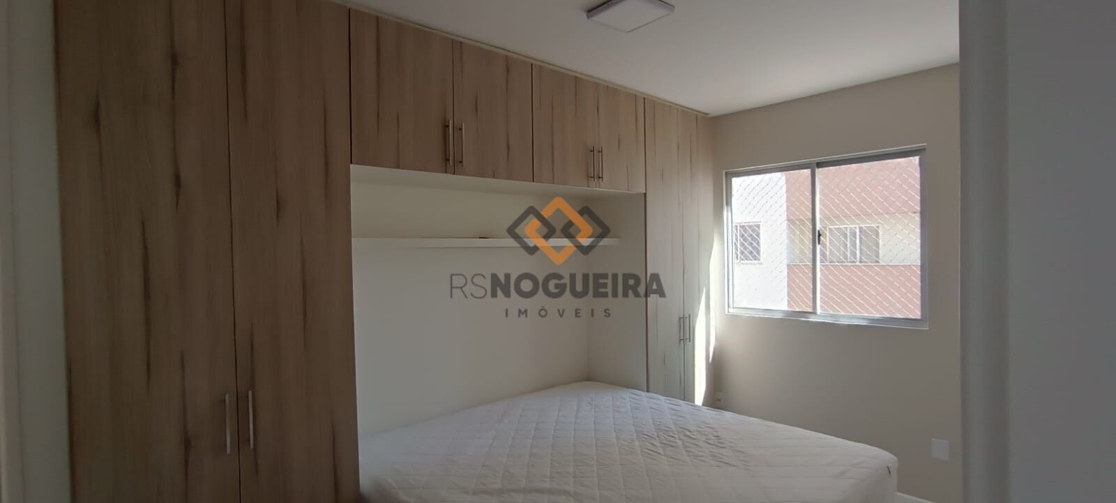 Apartamento para alugar com 2 quartos, 65m² - Foto 10