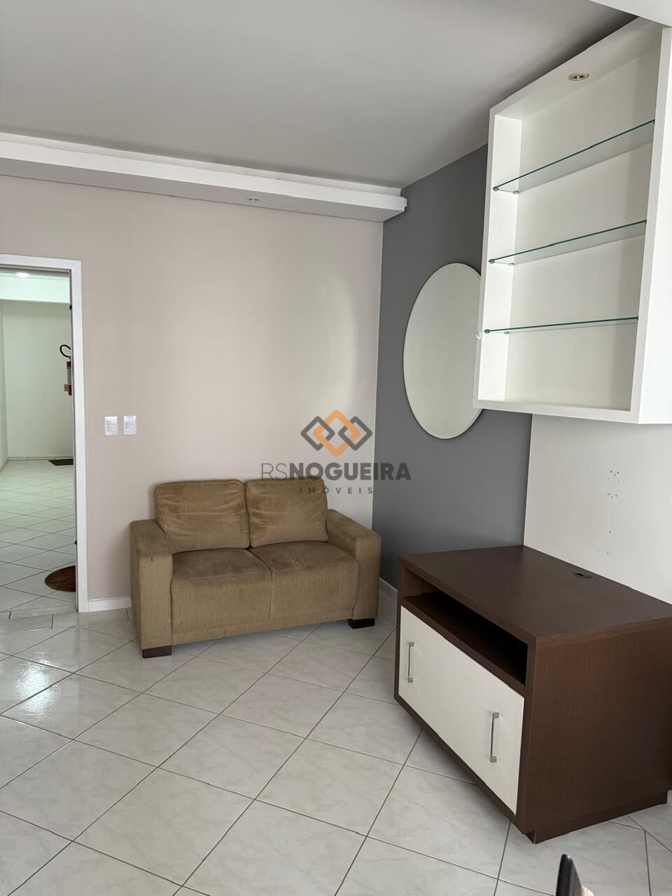 Apartamento para alugar com 2 quartos, 65m² - Foto 2
