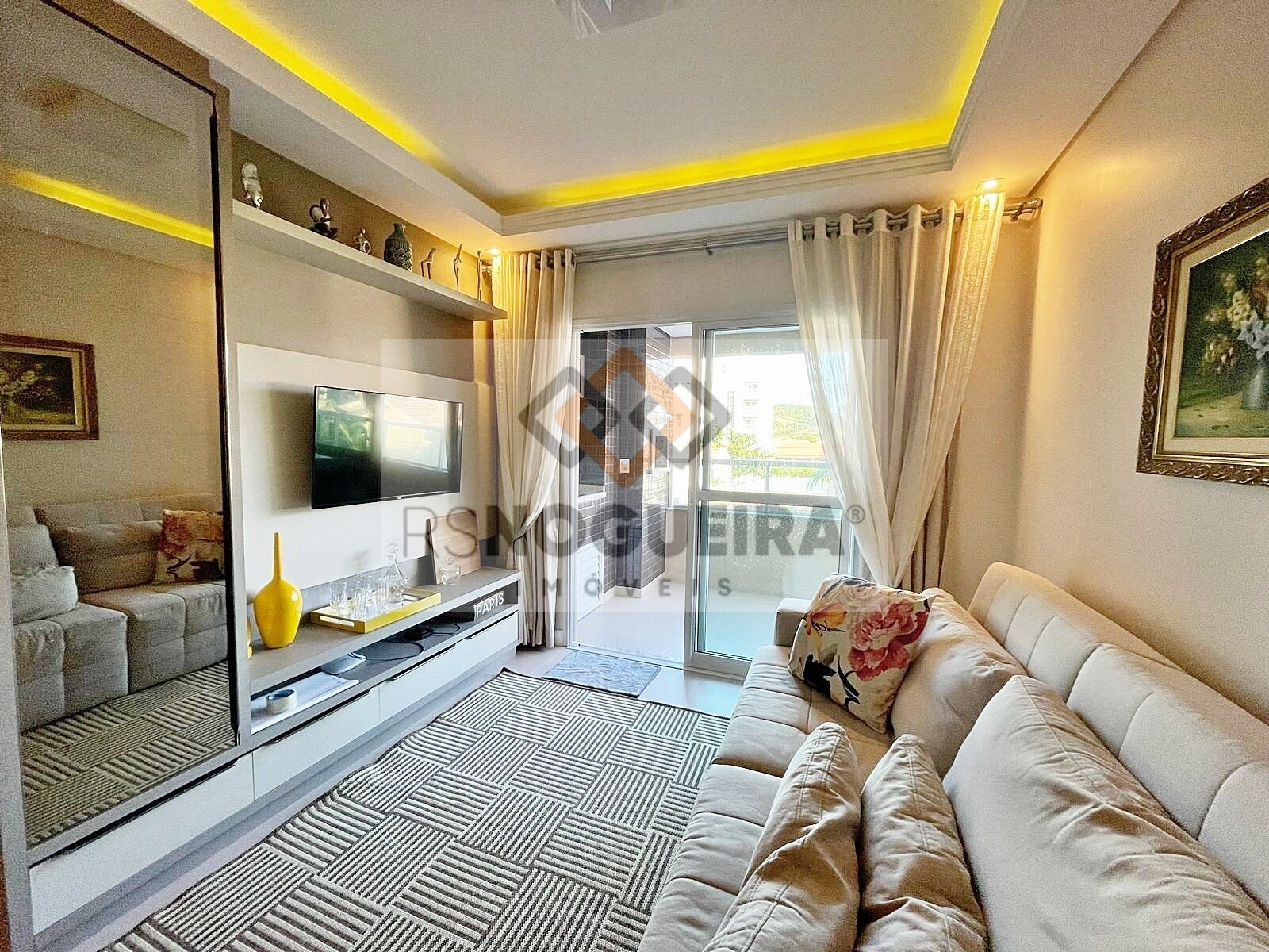 Apartamento à venda com 3 quartos, 90m² - Foto 11