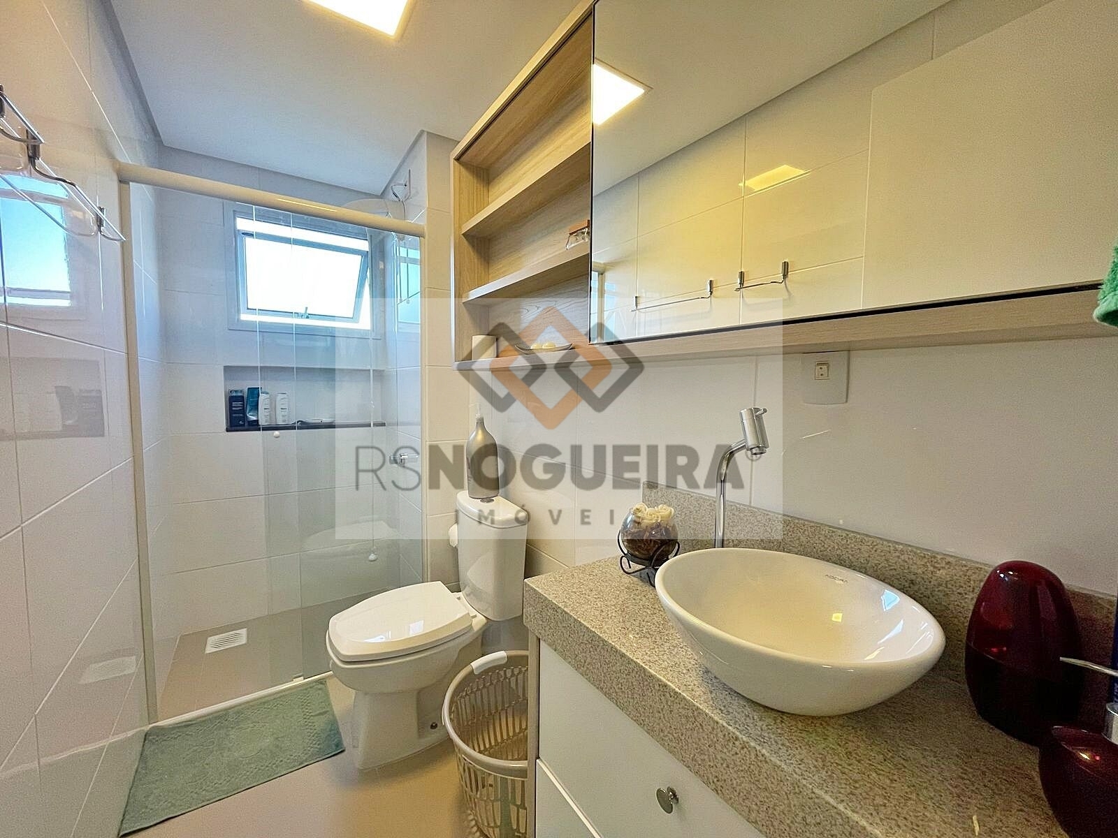 Apartamento à venda com 3 quartos, 90m² - Foto 18