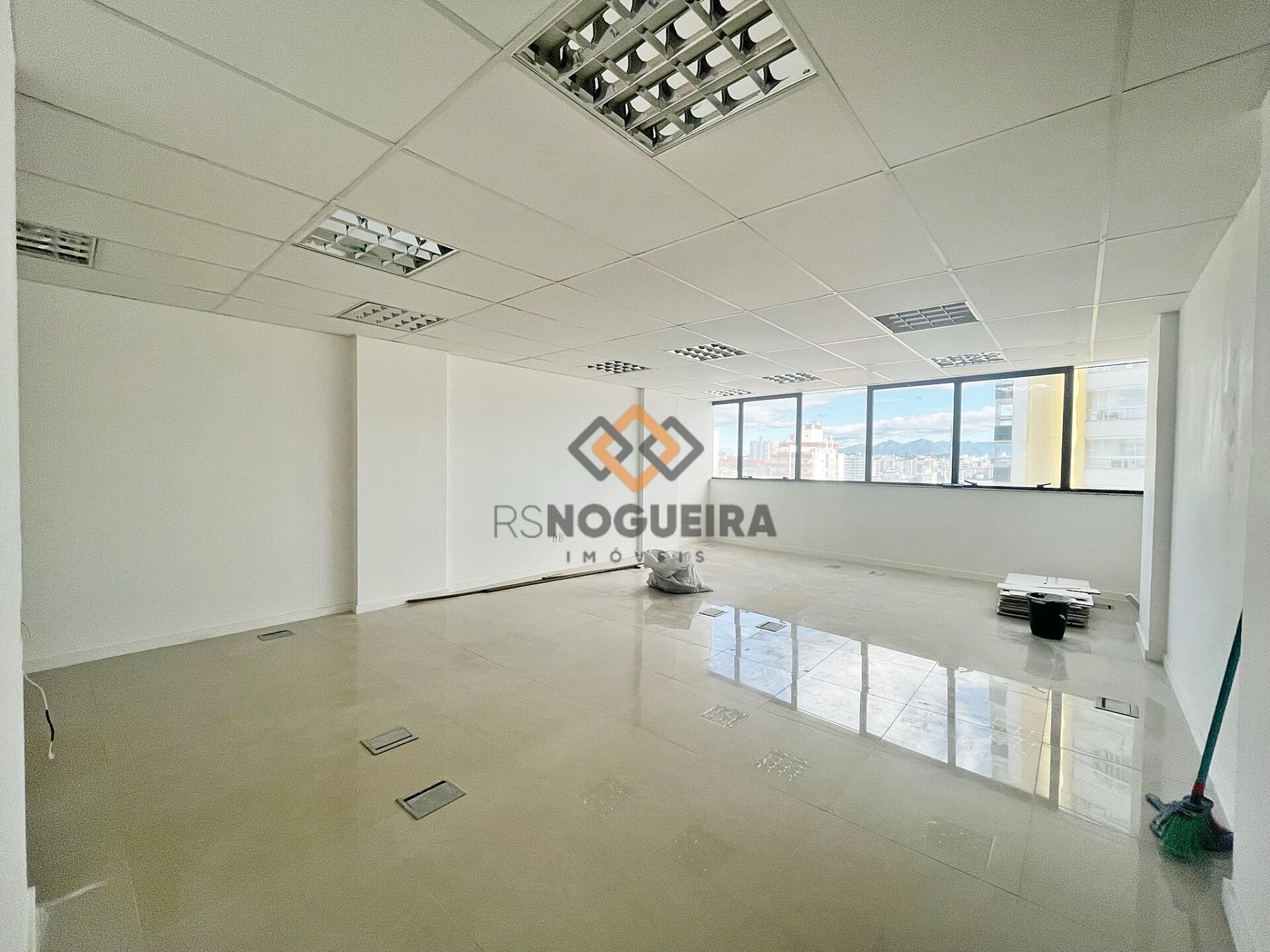 Conjunto Comercial-Sala para alugar, 55m² - Foto 4