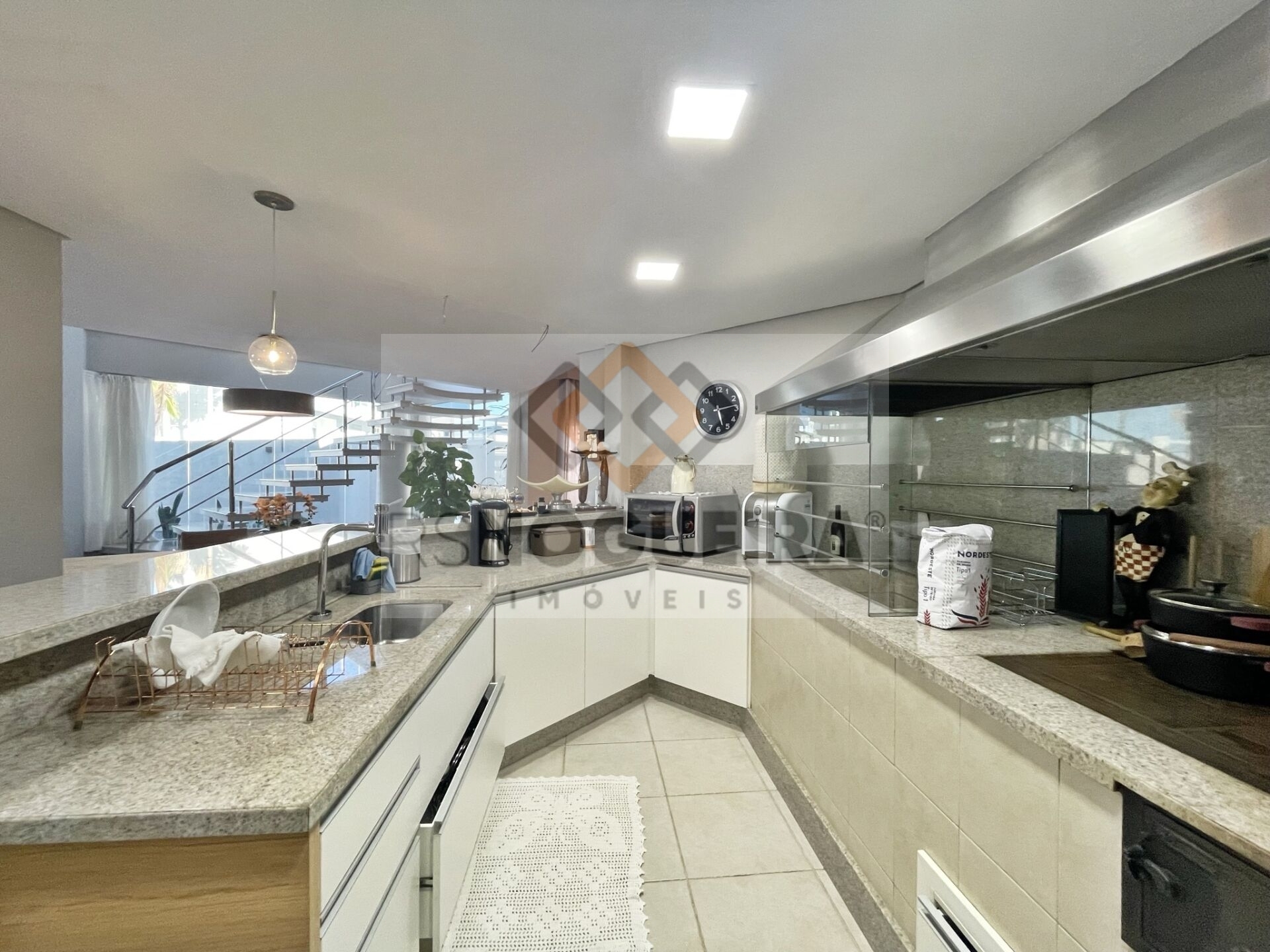 Casa, 4 quartos, 320 m² - Foto 45