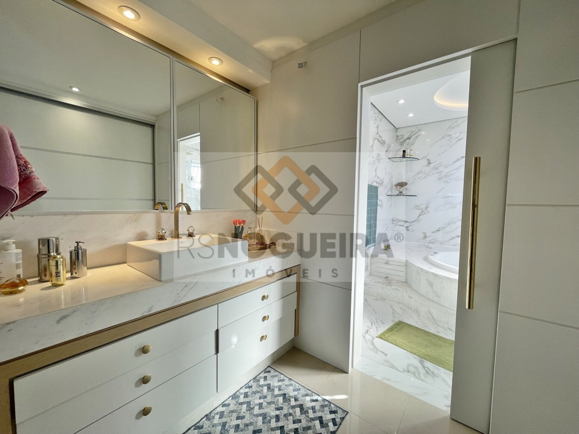 Casa, 4 quartos, 320 m² - Foto 39