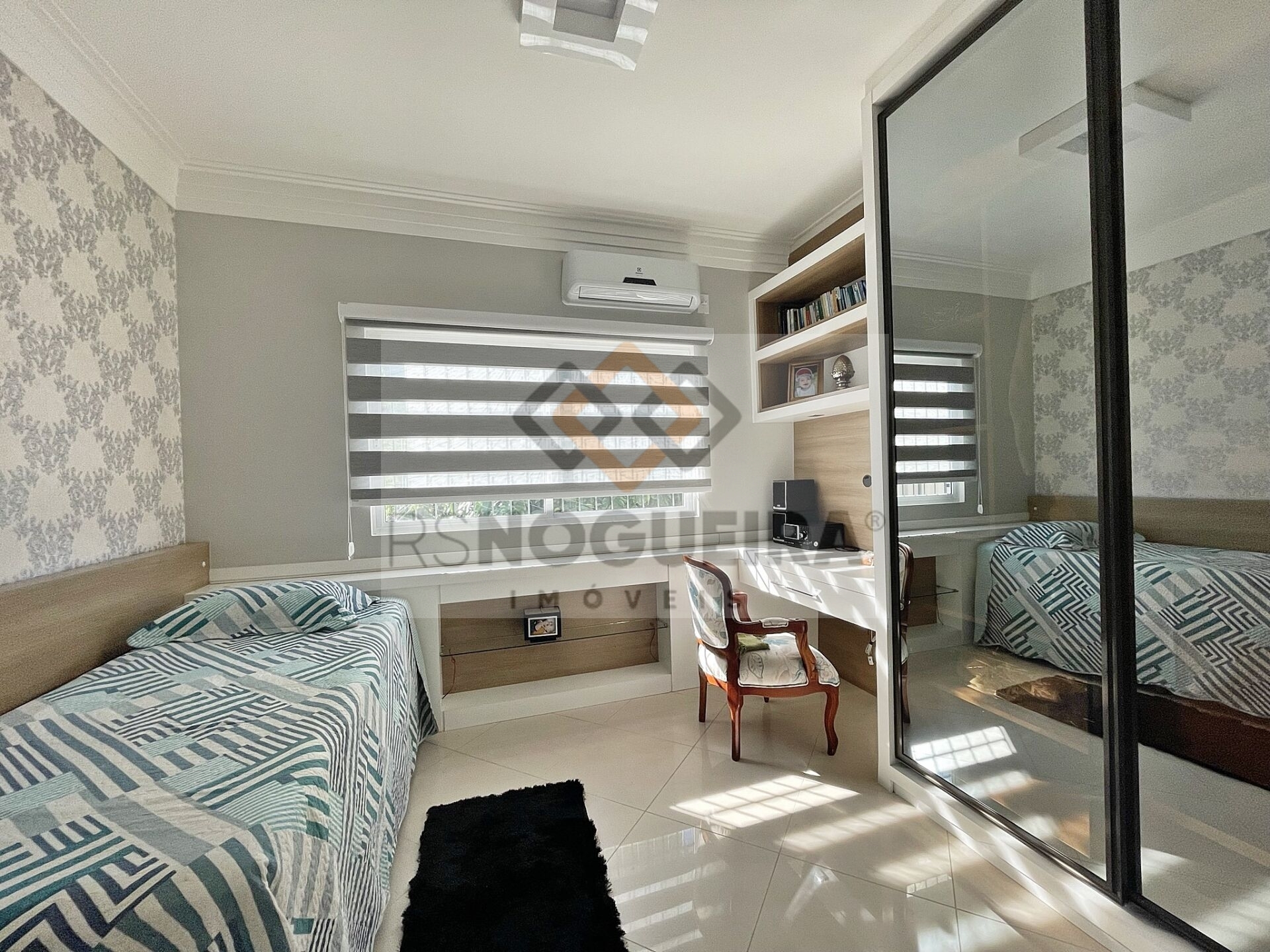 Casa, 4 quartos, 320 m² - Foto 35