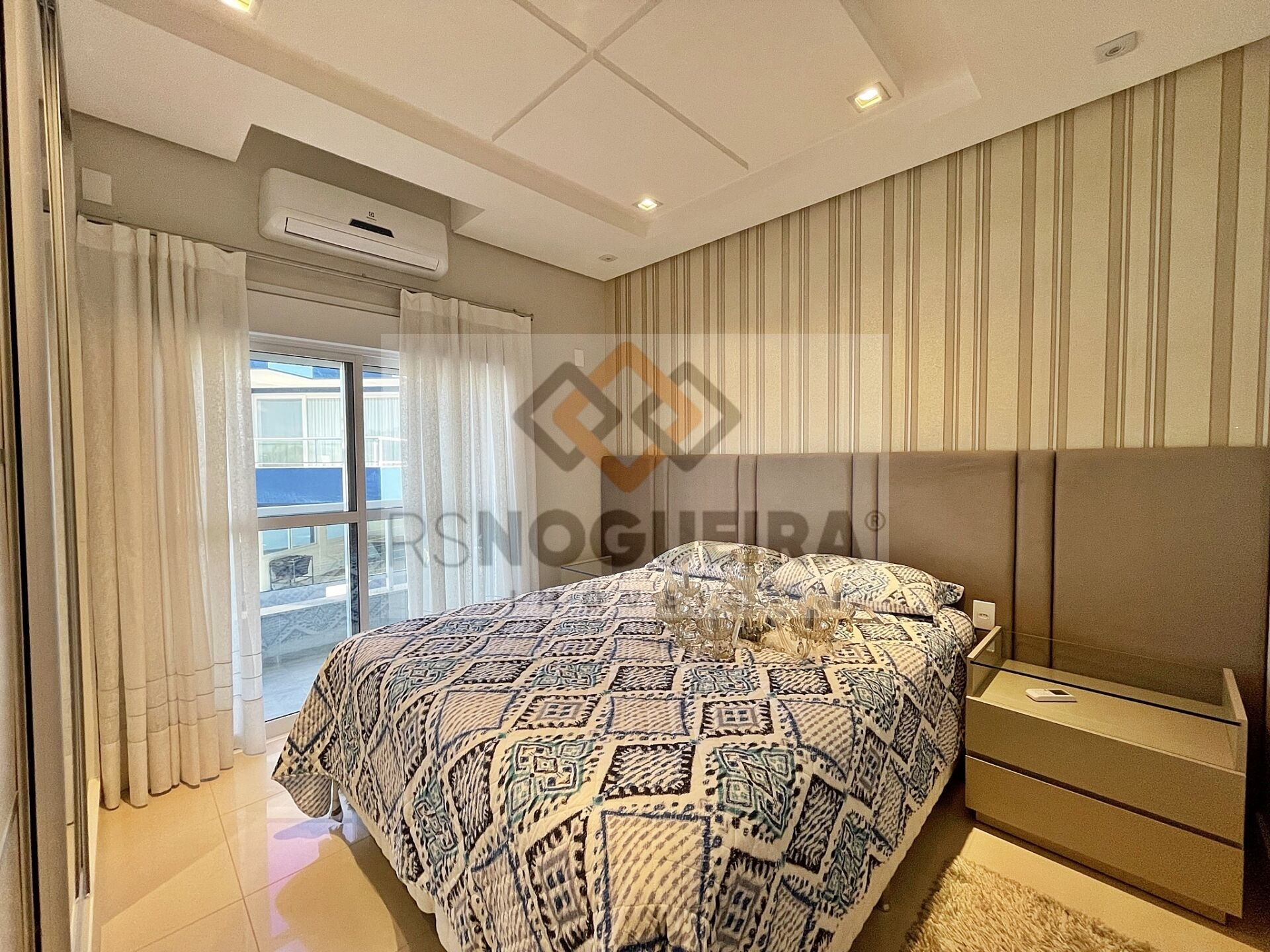 Casa, 4 quartos, 320 m² - Foto 38