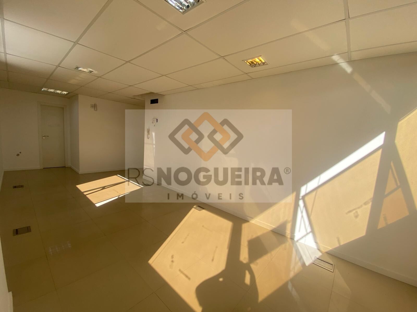 Sala-Conjunto, 30 m² - Foto 2