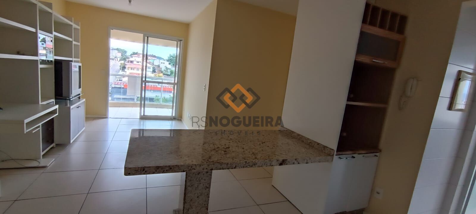 Apartamento para alugar com 2 quartos, 70m² - Foto 24