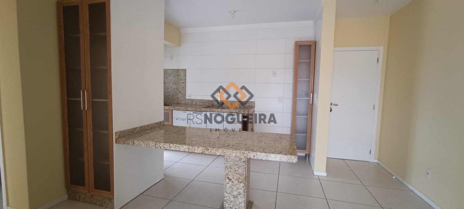 Apartamento para alugar com 2 quartos, 70m² - Foto 5