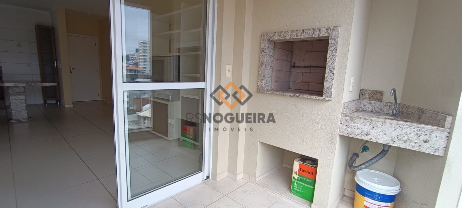 Apartamento para alugar com 2 quartos, 70m² - Foto 8