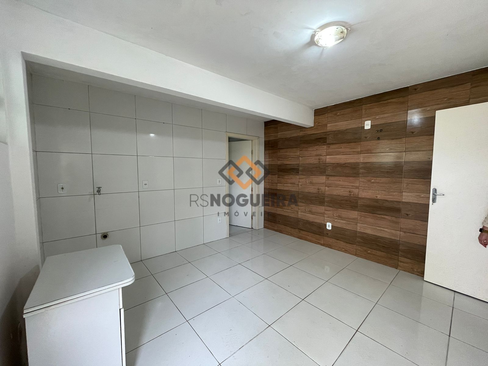 Casa para alugar com 2 quartos, 60m² - Foto 4