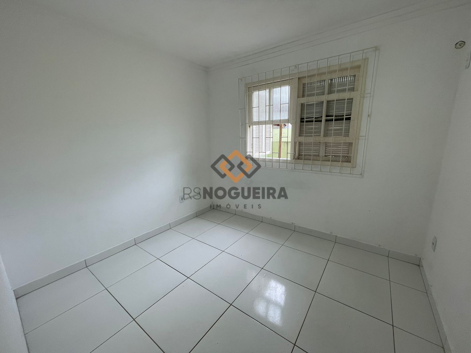 Casa para alugar com 2 quartos, 60m² - Foto 8