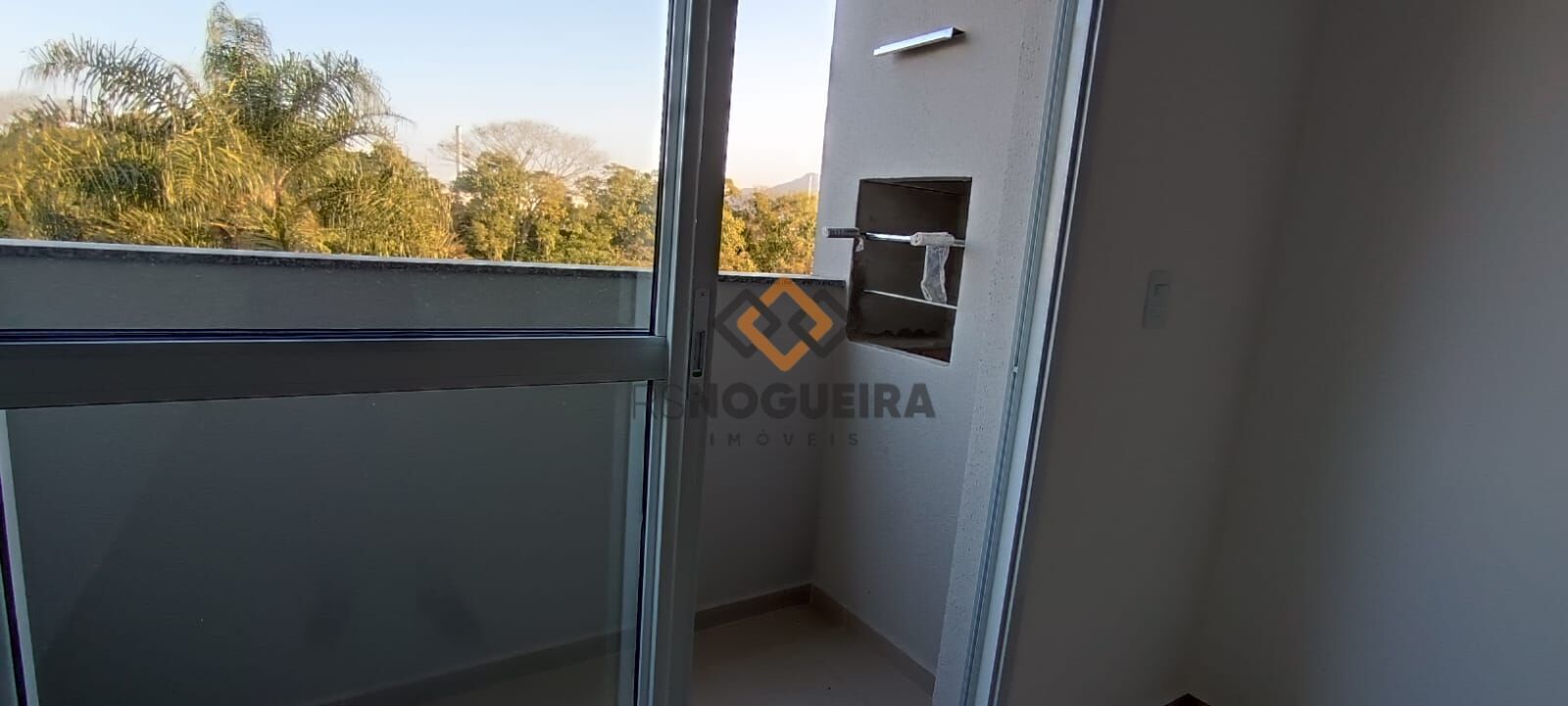 Apartamento à venda com 2 quartos, 51m² - Foto 2