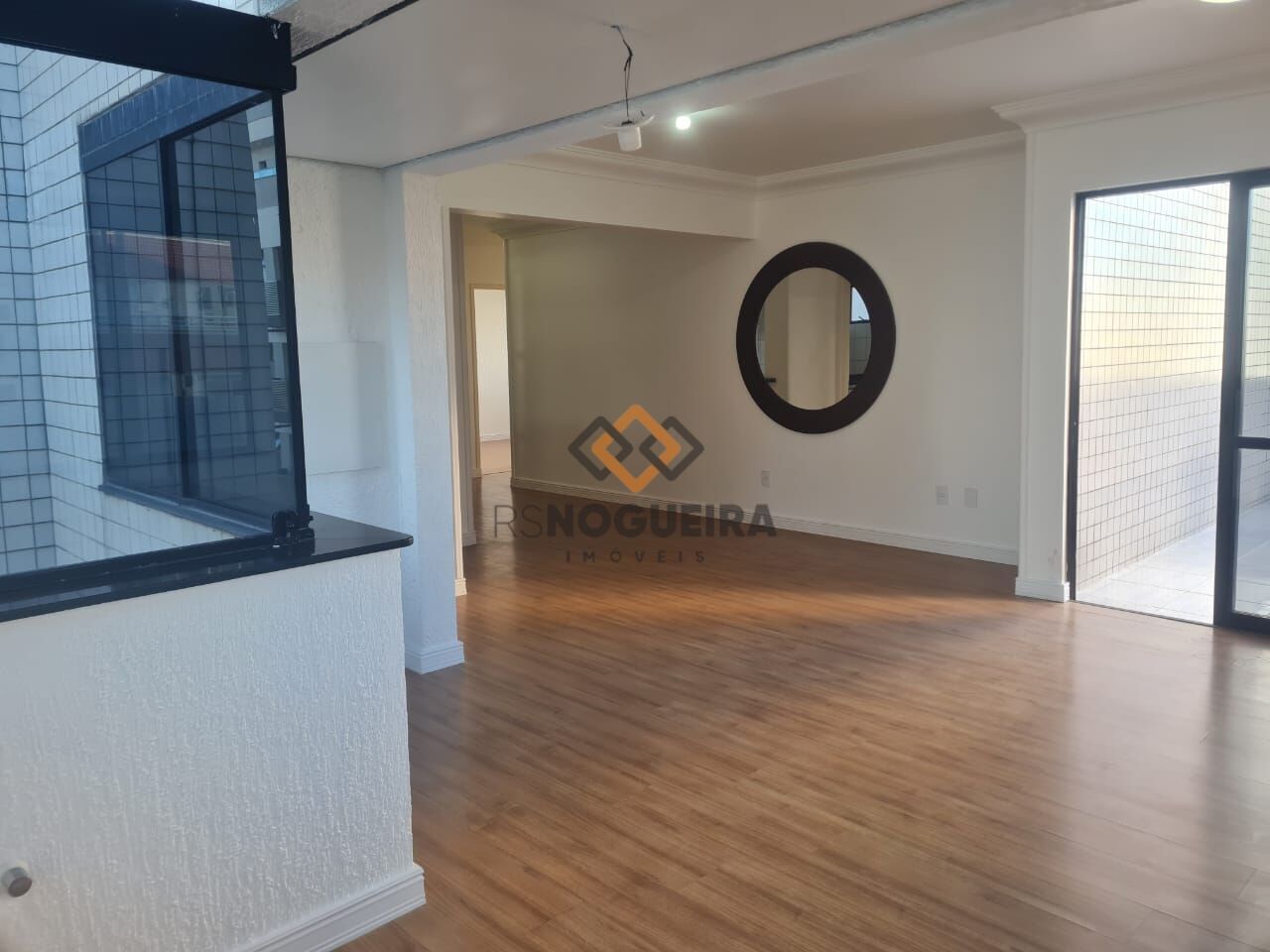 Apartamento para alugar com 3 quartos, 115m² - Foto 4