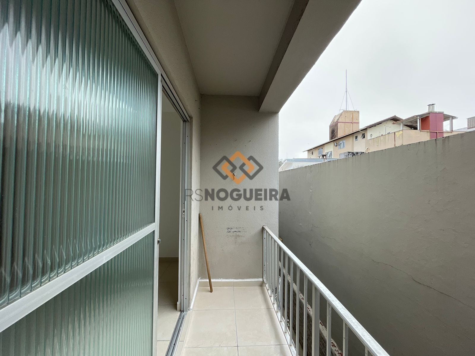 Apartamento para alugar com 1 quarto, 40m² - Foto 12