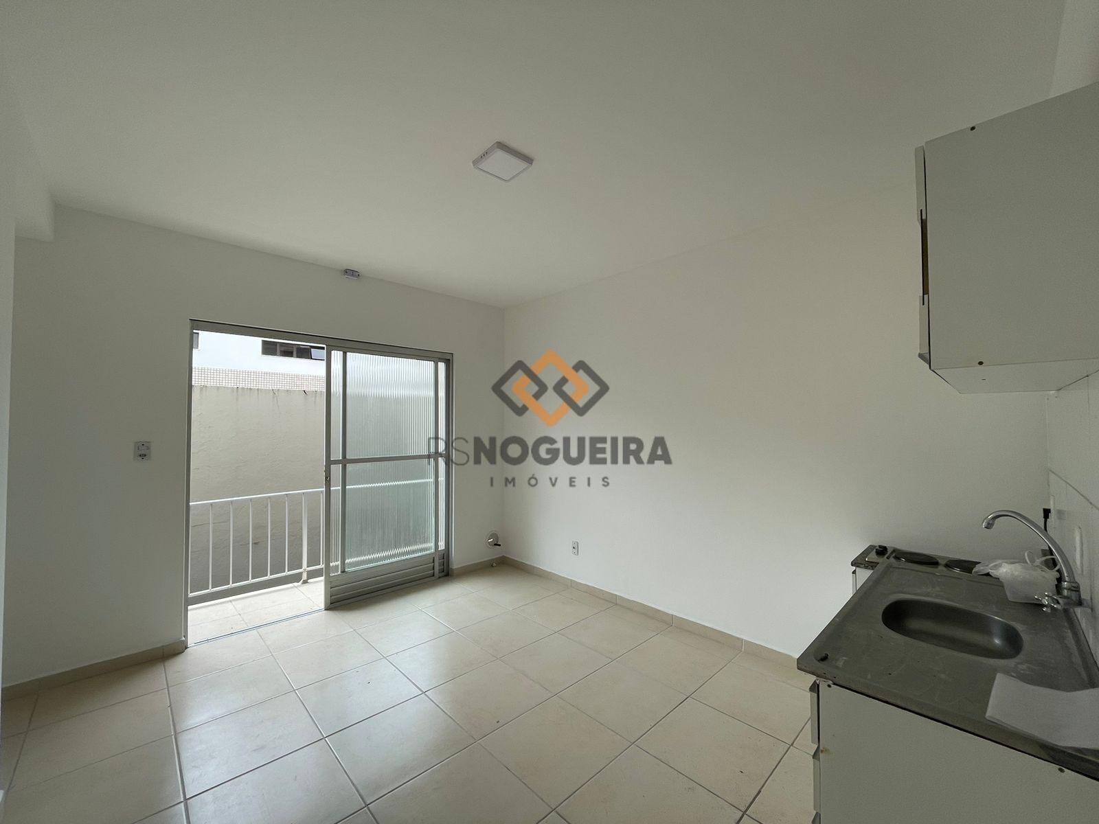 Apartamento para alugar com 1 quarto, 40m² - Foto 4