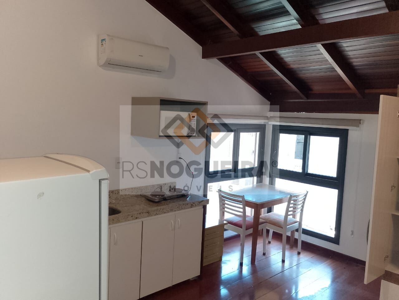 Apartamento, 1 quarto, 25 m² - Foto 1