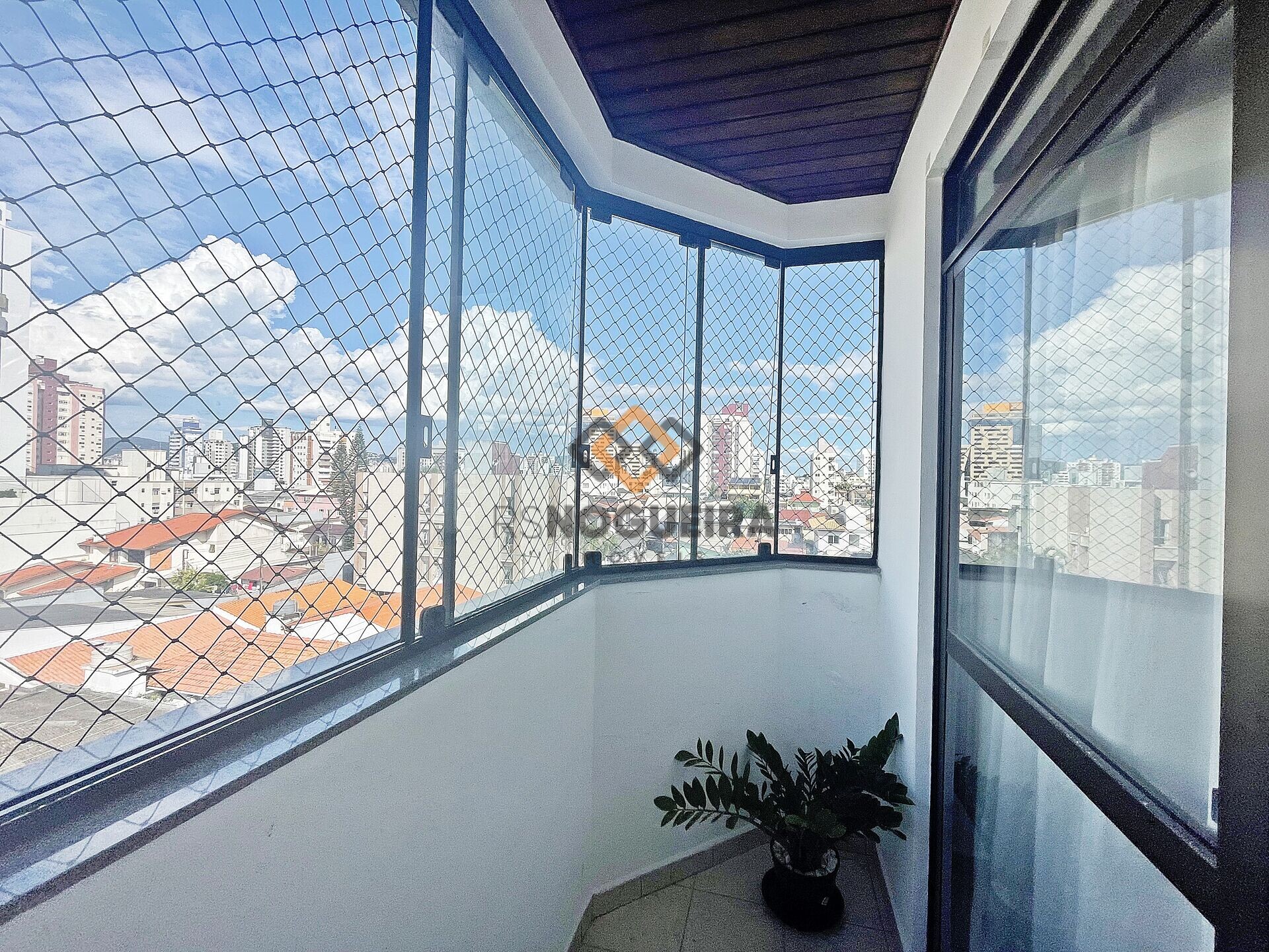 Apartamento à venda com 3 quartos, 75m² - Foto 10