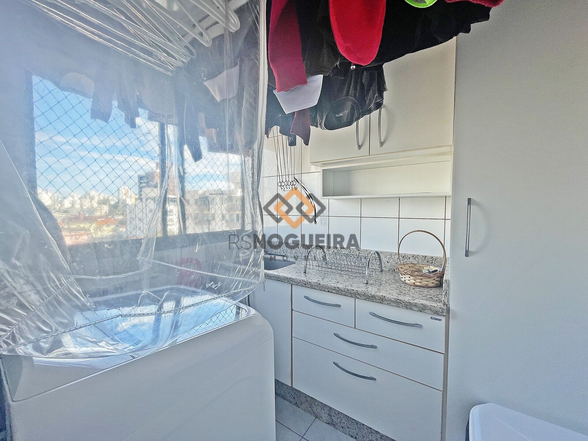 Apartamento à venda com 3 quartos, 75m² - Foto 19