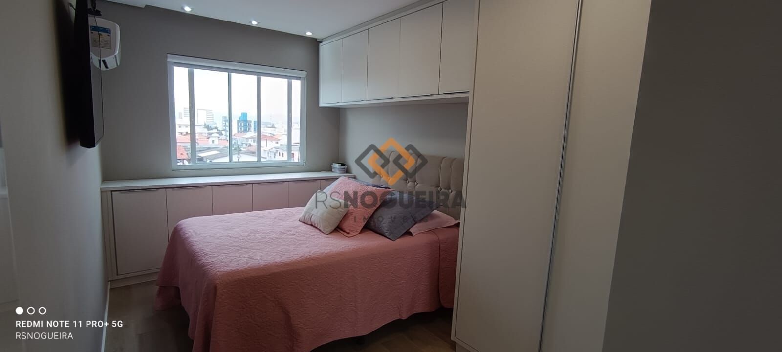 Apartamento à venda com 2 quartos, 67m² - Foto 18