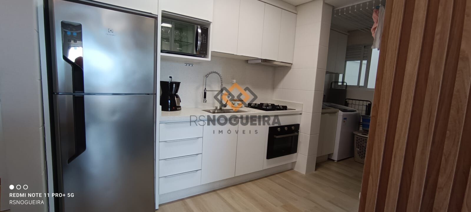 Apartamento à venda com 2 quartos, 67m² - Foto 8