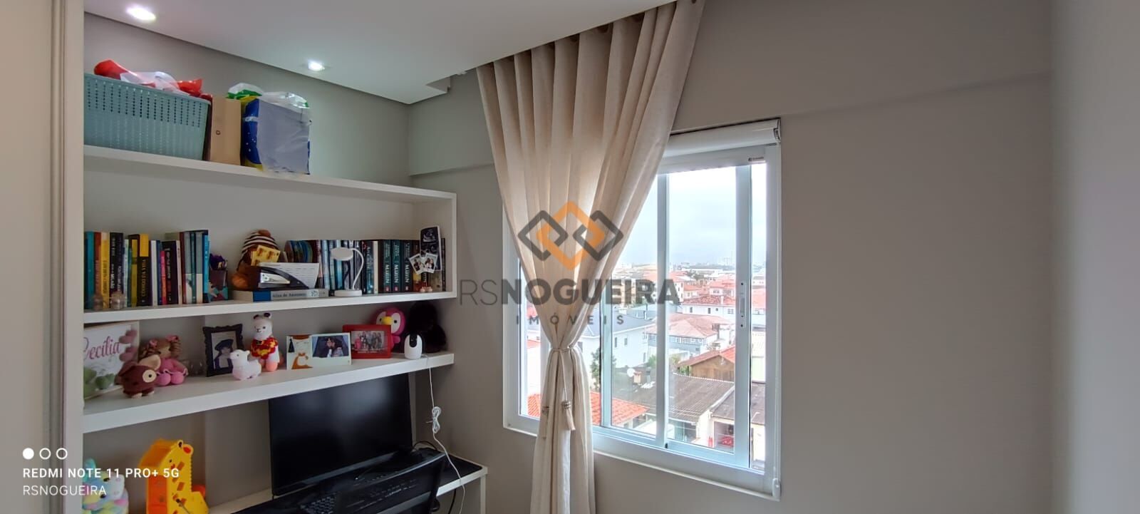 Apartamento à venda com 2 quartos, 67m² - Foto 11