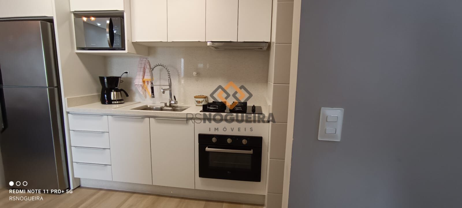 Apartamento à venda com 2 quartos, 67m² - Foto 6