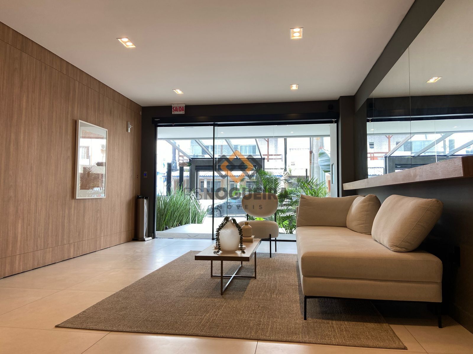 Cobertura à venda com 3 quartos, 257m² - Foto 3