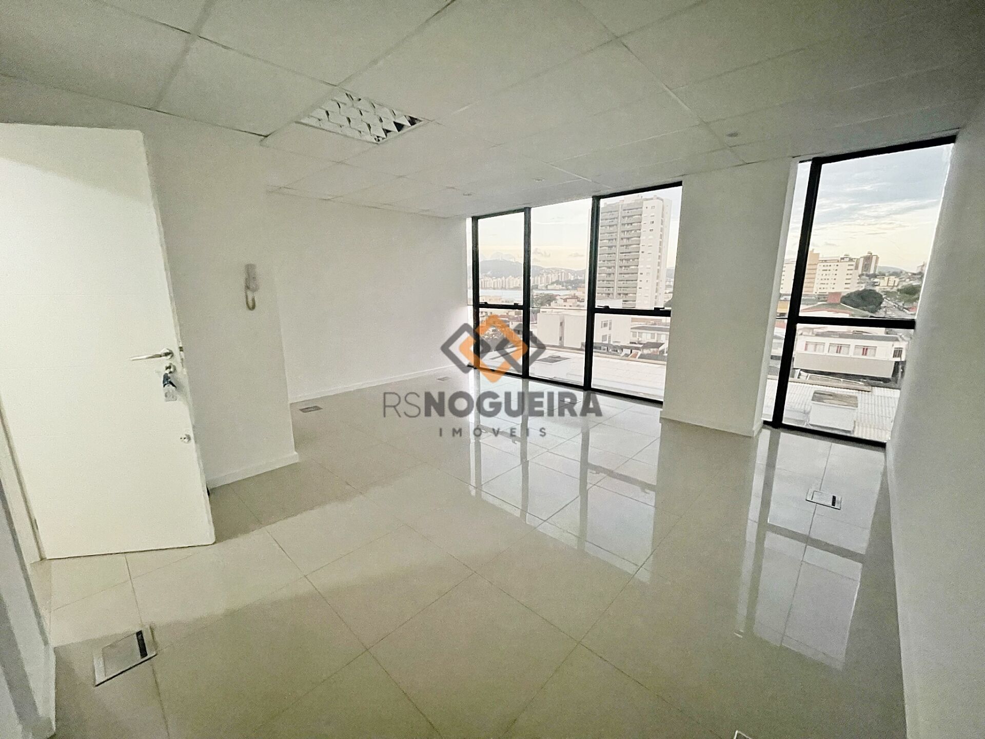 Conjunto Comercial-Sala para alugar, 23m² - Foto 3