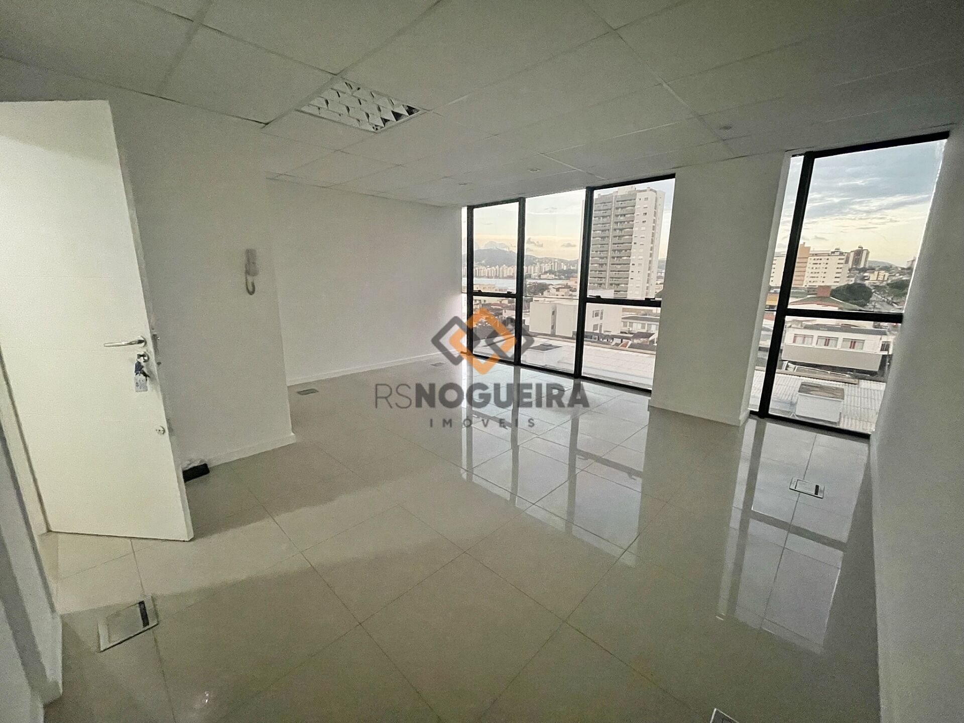 Conjunto Comercial-Sala para alugar, 23m² - Foto 4