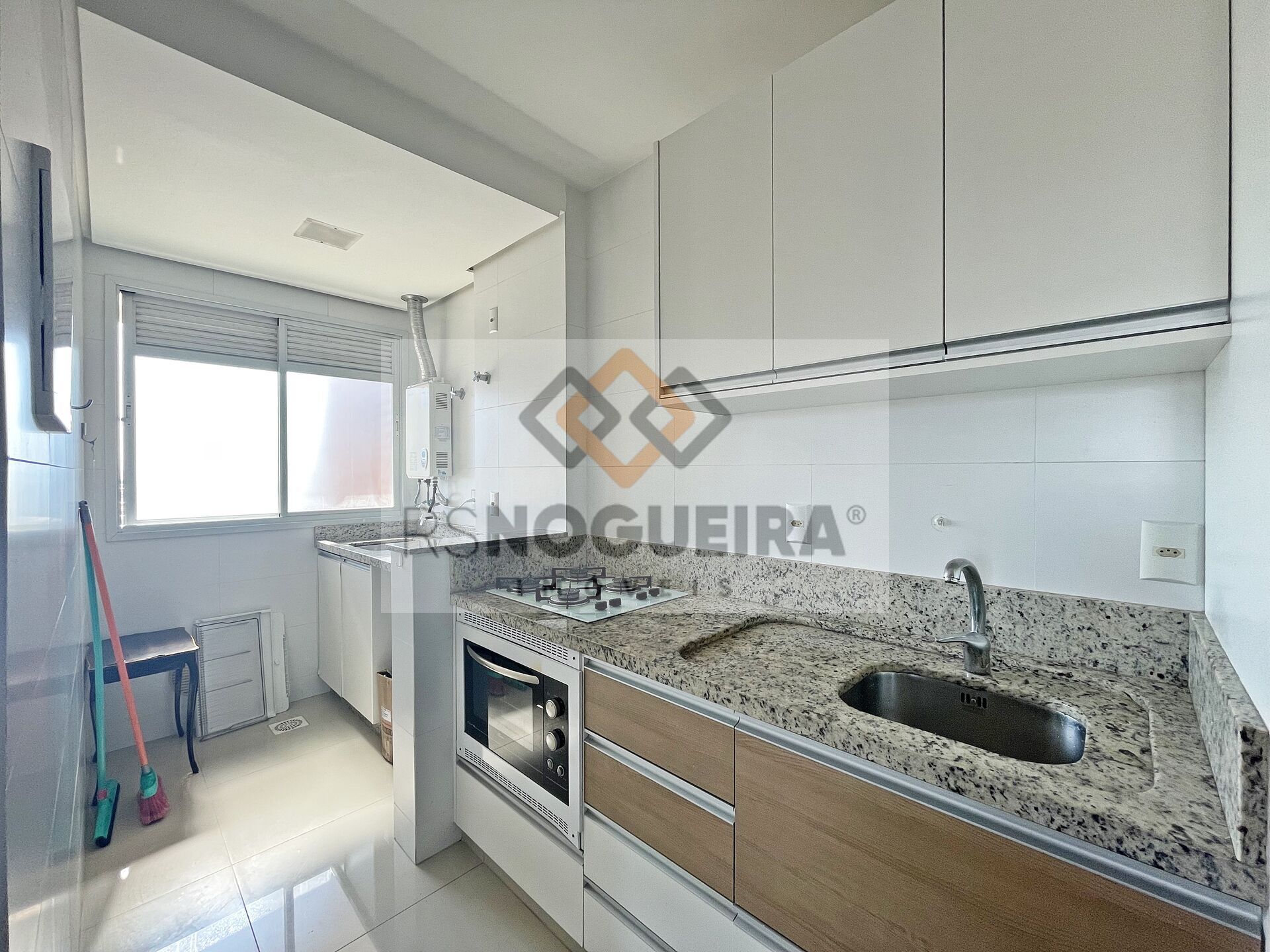 Apartamento, 2 quartos, 70 m² - Foto 1