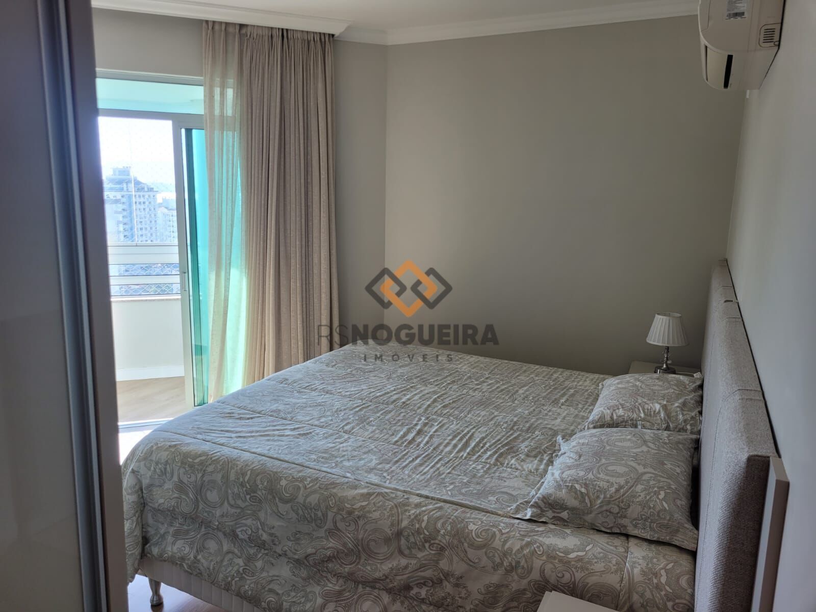 Apartamento para alugar com 3 quartos, 116m² - Foto 14